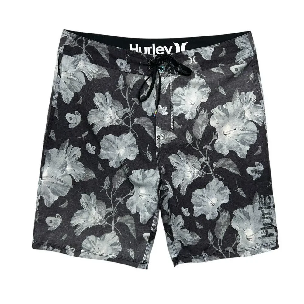 Hurley Men's Size 32 Phantom Black &‎ Gray Floral Print Boardshorts
